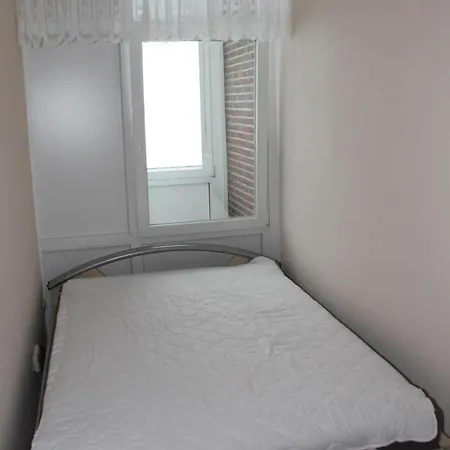 Ferienwohnung V109 Fur 2-4 Personen Direkt Am Ostseestrand Apartament *
